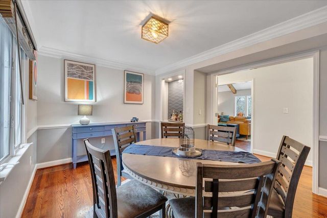 5025 Upland Game RD, Roanoke, VA 24018