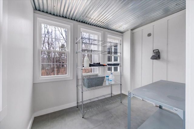 5025 Upland Game RD, Roanoke, VA 24018