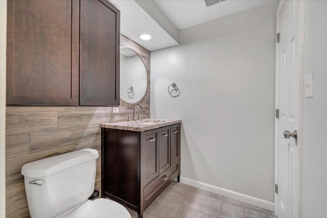 5025 Upland Game RD, Roanoke, VA 24018