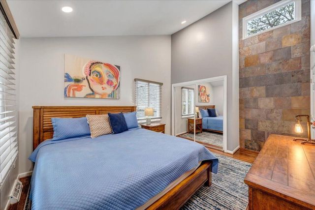 5025 Upland Game RD, Roanoke, VA 24018