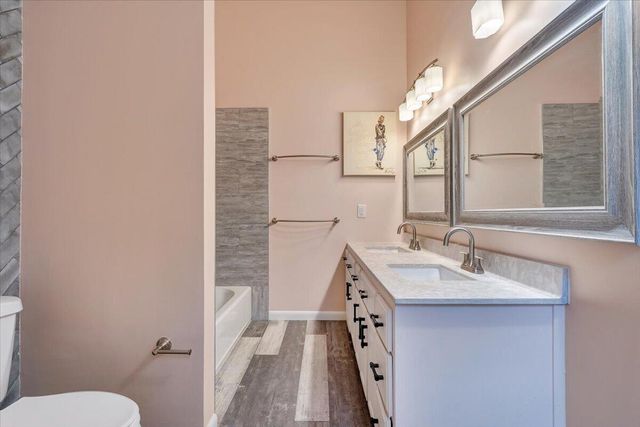 5025 Upland Game RD, Roanoke, VA 24018