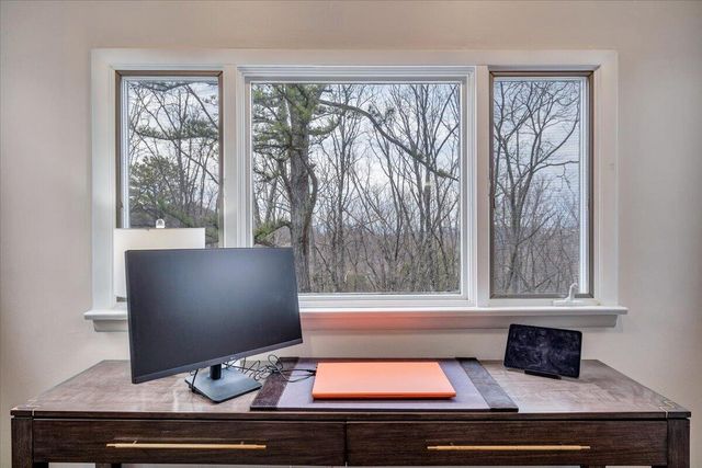 5025 Upland Game RD, Roanoke, VA 24018