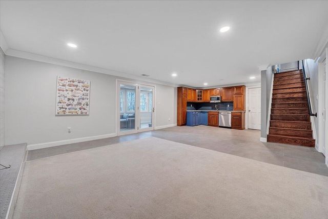 5025 Upland Game RD, Roanoke, VA 24018