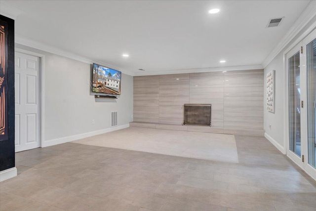 5025 Upland Game RD, Roanoke, VA 24018