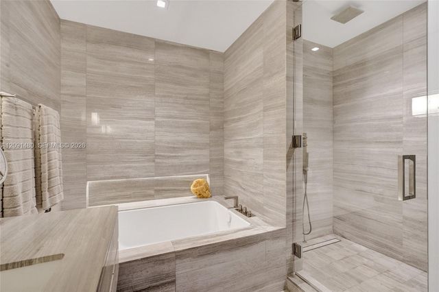18975 Collins Avenue 704, Sunny Isles Beach, FL 33160