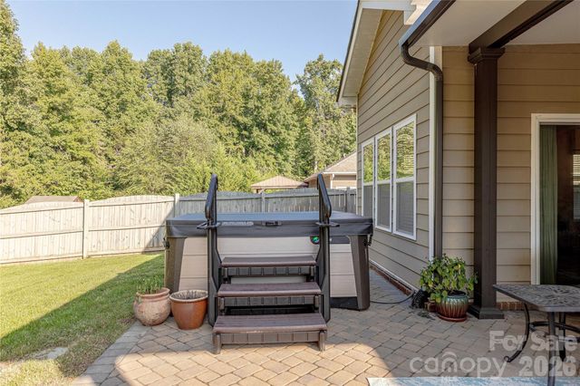 8115 Goodall Court, Charlotte, NC 28227