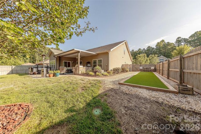 8115 Goodall Court, Charlotte, NC 28227