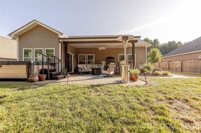 8115 Goodall Court, Charlotte, NC 28227
