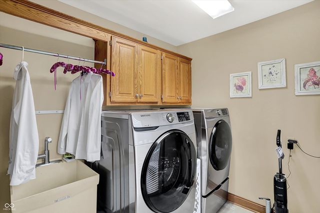 9012 Nautical Watch Drive, Indianapolis, IN 46236