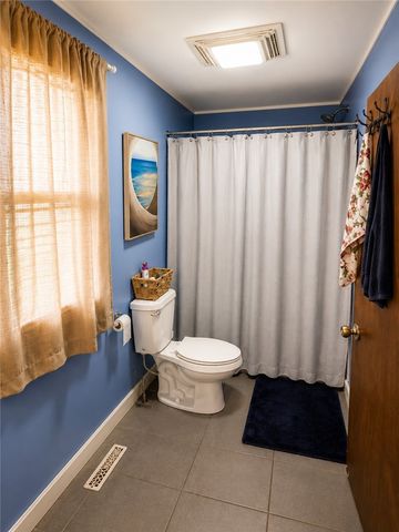 16 Winsor Street, Providence, RI 02908