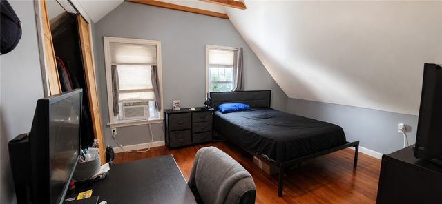 16 Winsor Street, Providence, RI 02908