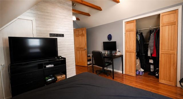 16 Winsor Street, Providence, RI 02908