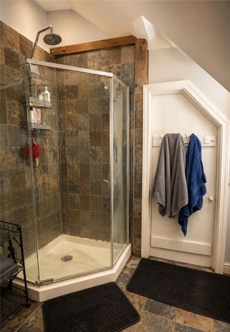 16 Winsor Street, Providence, RI 02908