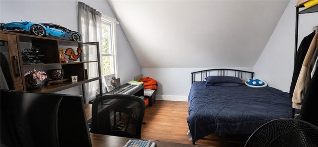 16 Winsor Street, Providence, RI 02908