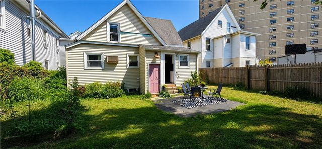 16 Winsor Street, Providence, RI 02908