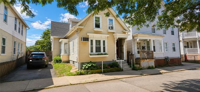 16 Winsor Street, Providence, RI 02908