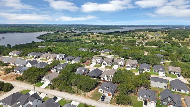 5700 Barkridge Drive, Granbury, TX 76048