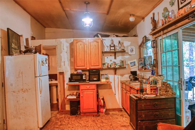521 Hill Creek Drive, Coldspring, TX 77331