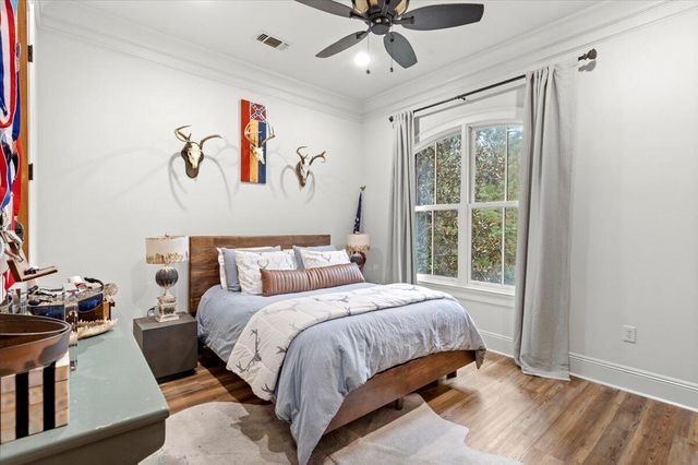 242 Tallulah Ridge, Hattiesburg, MS 39402