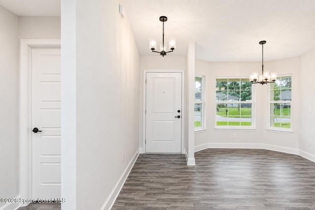 387 Mott Street SW, Palm Bay, FL 32908