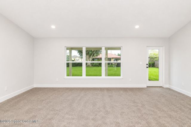 387 Mott Street SW, Palm Bay, FL 32908