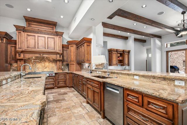 9533 E RISING SUN Drive, Scottsdale, AZ 85262