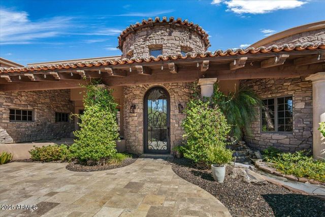 9533 E RISING SUN Drive, Scottsdale, AZ 85262