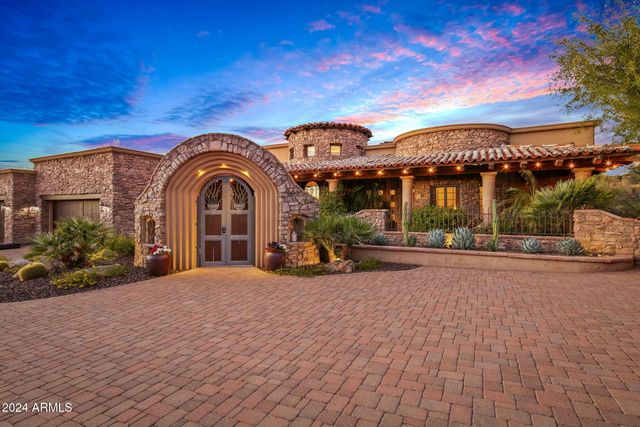 9533 E RISING SUN Drive, Scottsdale, AZ 85262