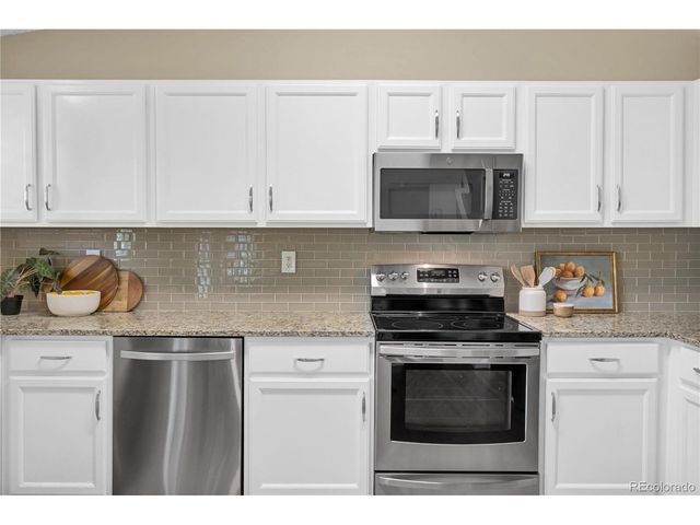 10516 Hyacinth Ln, Highlands Ranch, CO 80129