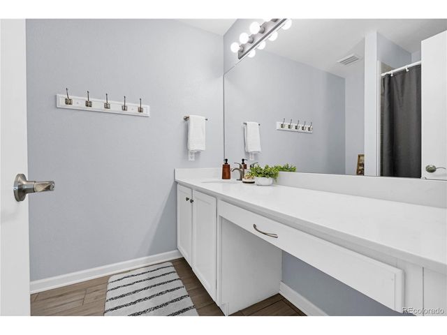 10516 Hyacinth Ln, Highlands Ranch, CO 80129
