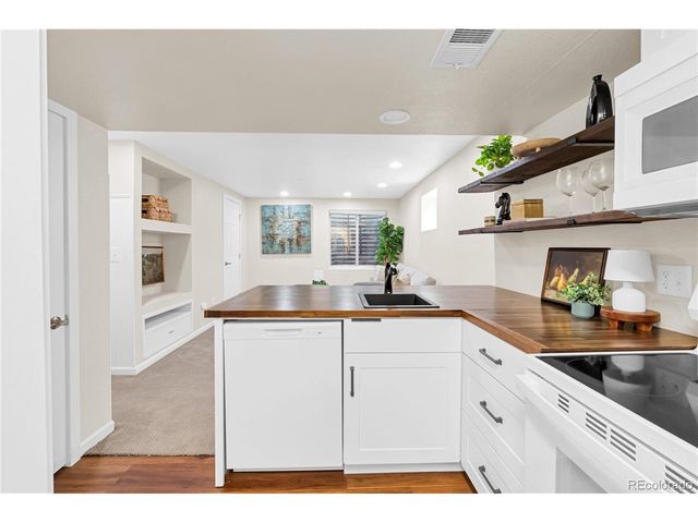 10516 Hyacinth Ln, Highlands Ranch, CO 80129