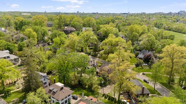3936 Red Bud Avenue, Cincinnati, OH 45229