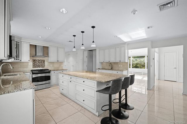 32 Wilder Road, Monsey, NY 10952