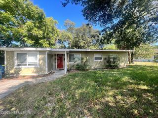 6817 CAMELOT Road, Jacksonville, FL 32211
