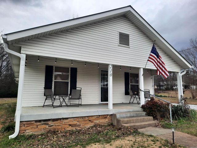 210 N Vine Avenue, Mountain View, AR 72560