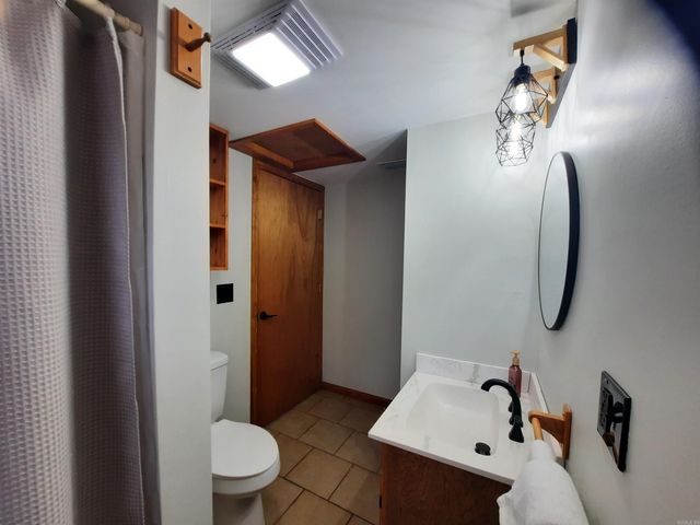 210 N Vine Avenue, Mountain View, AR 72560