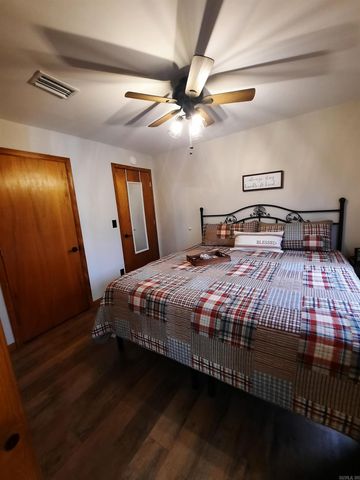 210 N Vine Avenue, Mountain View, AR 72560