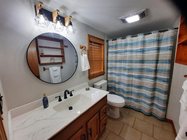 210 N Vine Avenue, Mountain View, AR 72560