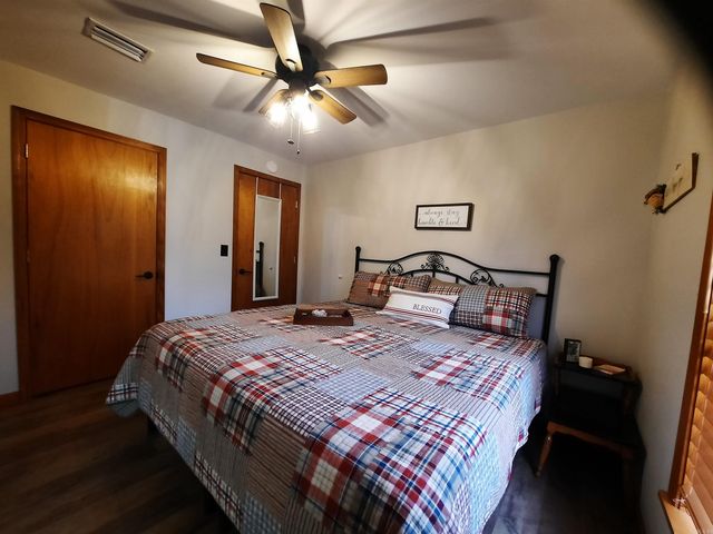 210 N Vine Avenue, Mountain View, AR 72560