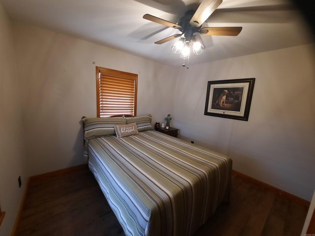 210 N Vine Avenue, Mountain View, AR 72560