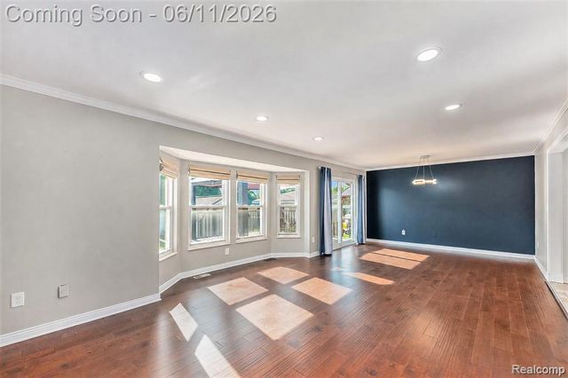 35826 Foothill Drive, Sterling Heights, MI 48312