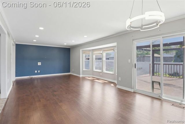 35826 Foothill Drive, Sterling Heights, MI 48312