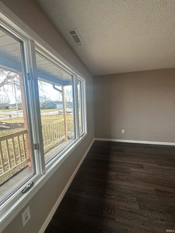 545 Timberlane Drive, Kendallville, IN 46755