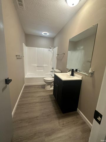 545 Timberlane Drive, Kendallville, IN 46755