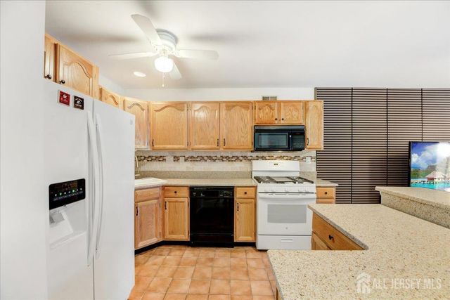 46 Stony Hill Road, Jamesburg, NJ 08831