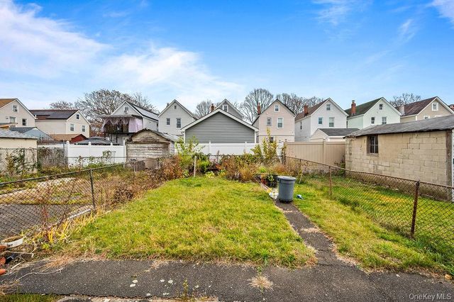 111-15 Inwood Street, Jamaica, NY 11435