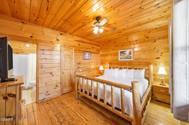 2022 Oakmont Drive, Sevierville, TN 37876