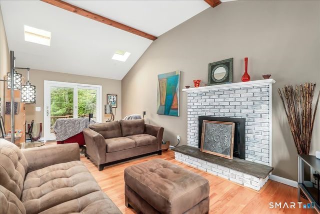 89 Candlewood Lake Road, Brookfield, CT 06804