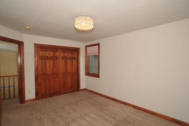 8334 Virginia CIRCLE, Waterford, WI 53185