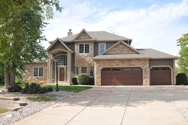 8334 Virginia CIRCLE, Waterford, WI 53185